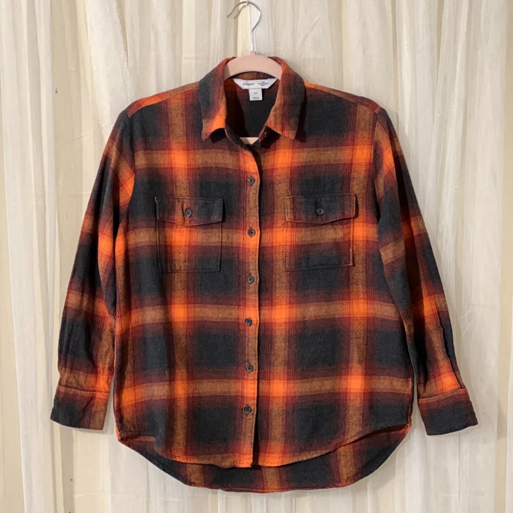 Old Navy plaid flannel Boyfriend Tunic Evermore Taylor Swift